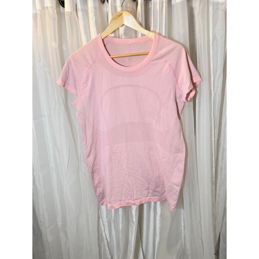 Lululemon Swiftly Tech Short Sleeve Women 8 Pink Seamless Mesh Running Top